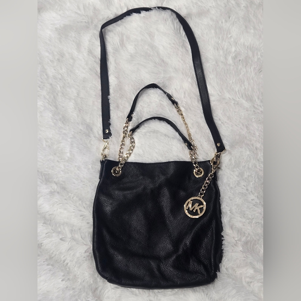 NWOT Michael Kors Black Shoulder Bag with Gold Chain